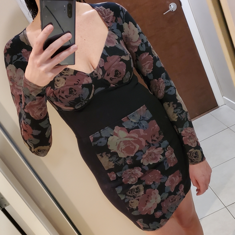 WILFRED DRESS - Picture 6 of 7